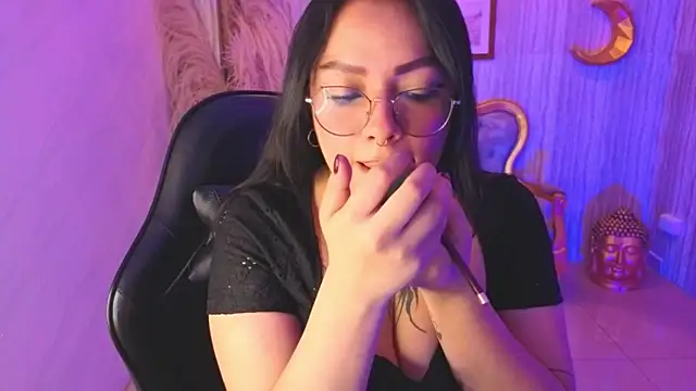 lexie s online show from December 2025 08:12:02 PM