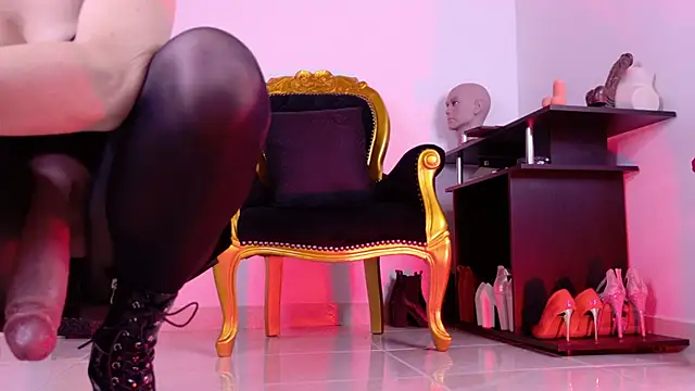 SaraFerrer  online show from February 2026 05:51:02 AM