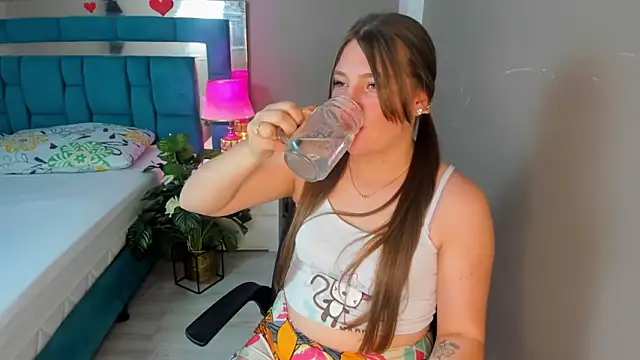 LiiaVelvet online show from March 2026 03:41:01 AM