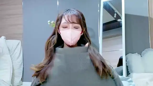 Nami-jpn online show from November 2025 01:39:02 AM