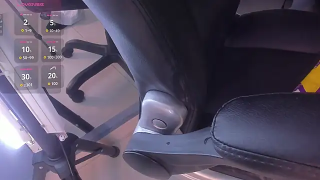 lexiemonroe2 online show from November 2025 07:03:01 PM