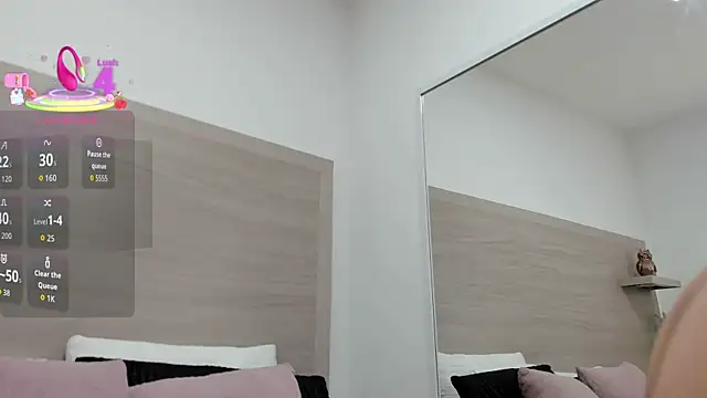 selenaflamemj online show from December 2025 07:18:01 PM