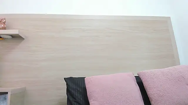 selenaflamemj online show from January 2026 06:55:01 PM