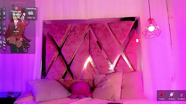 atenea taylor  online show from December 2025 06:51:02 AM