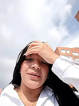 Layla-daring online show from February 2026 08:08:02 PM