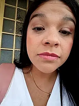 Layla-daring online show from January 2026 08:18:02 PM