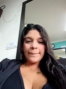 Layla-daring online show from March 2026 08:04:01 PM