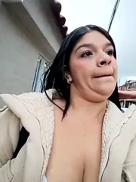 Layla-daring online show from January 2026 08:02:02 PM