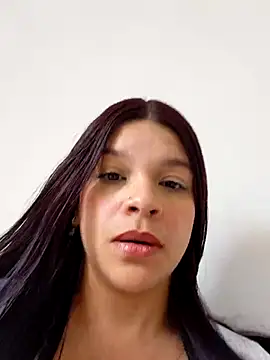 Layla-daring online show from July 2026 05:21:02 PM