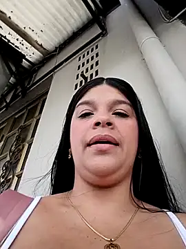 Layla-daring online show from March 2026 08:05:01 PM