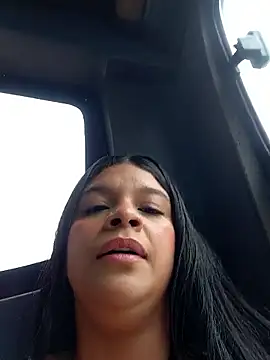 Layla-daring online show from April 2026 05:36:01 PM