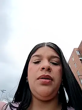 Layla-daring online show from February 2026 05:47:02 PM