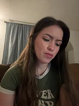 Snapshot of Little__Danni1 chatting on June 2026 01:36:01 AM Little Danni1 online show from June 2026 01:36:01 AM
