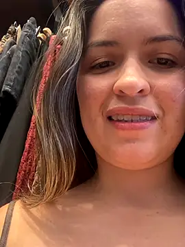 Little  Danni1 online show from December 2025 05:14:02 PM