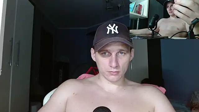 Poliglotjoe1 online show from December 2025 06:26:01 AM