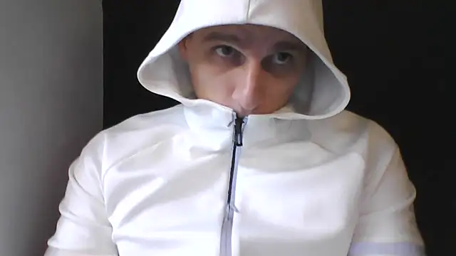 Poliglotjoe1 online show from December 2025 01:28:02 PM