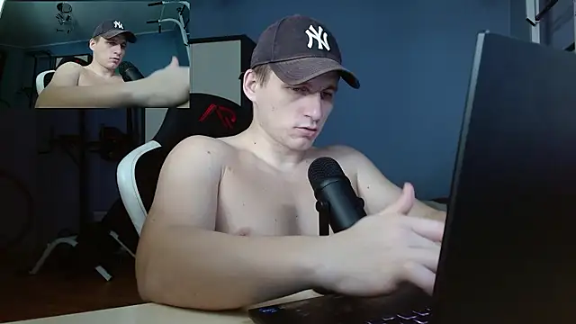 Poliglotjoe1 online show from January 2026 01:06:02 PM