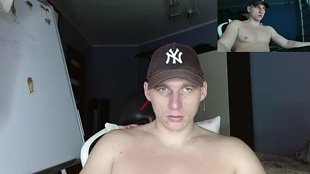 Poliglotjoe1 online show from November 2025 04:24:02 AM