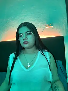 LouisaAlcott online show from November 2025 10:52:02 PM