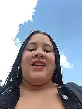 Kendra-daring online show from April 2026 05:48:01 PM