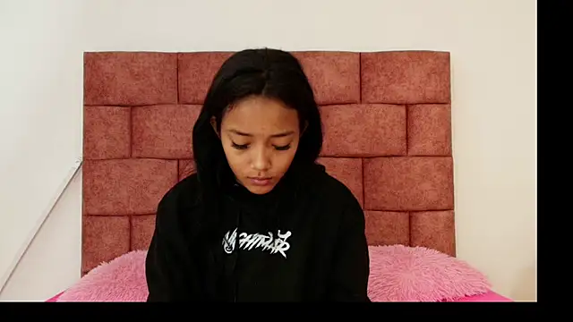 Full Ass nasty online show from December 2025 12:18:01 PM