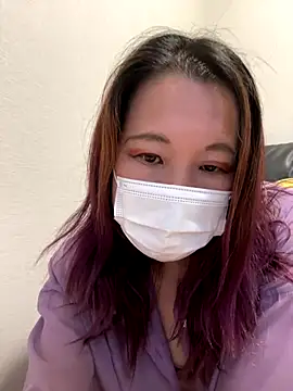 nana na425 online show from November 2025 04:45:01 AM