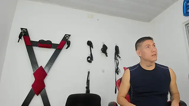 RoughSex and BDSM online show from November 2025 04:12:01 AM