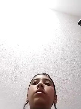 Snapshot of Scarlett_mus chatting on February 2026 10:10:02 PM Scarlett mus online show from February 2026 10:10:02 PM