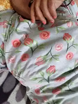 Snapshot of luxneha chatting on November 2025 07:42:01 AM luxneha online show from November 2025 07:42:01 AM