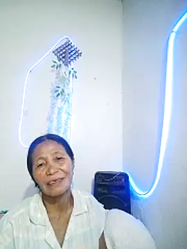 Snapshot of SampaguitaMama_Palangga chatting on November 2025 06:03:02 AM SampaguitaMama Palangga online show from November 2025 06:03:02 AM