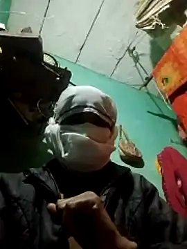 Xxx suhana online show from December 2025 04:57:01 PM