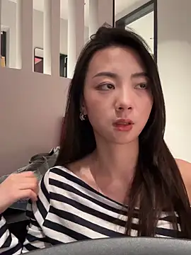 Jinmi125216 online show from March 2026 05:25:04 PM