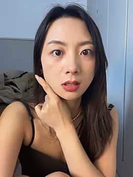 Jinmi125216 online show from April 2026 03:13:01 PM