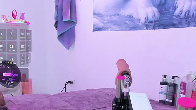 Mia King  online show from February 2026 07:22:01 PM