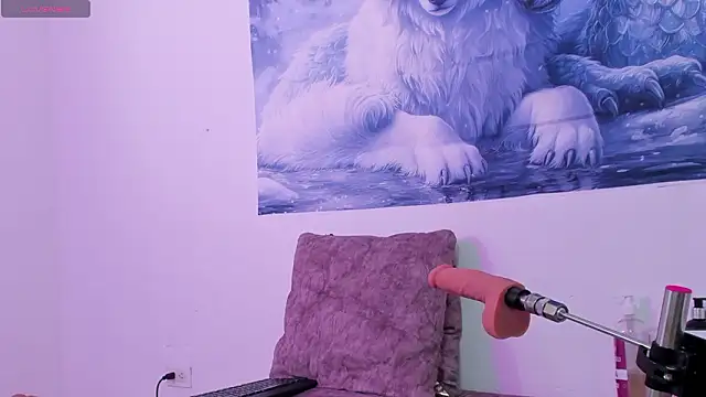 Mia King  online show from February 2026 06:54:01 PM