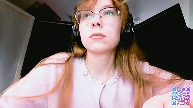 LouettaTornese online show from November 2025 09:09:01 AM