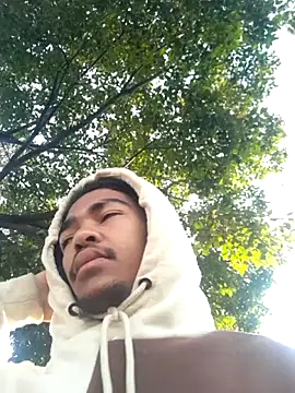 Eezxxx online show from March 2026 05:08:01 AM