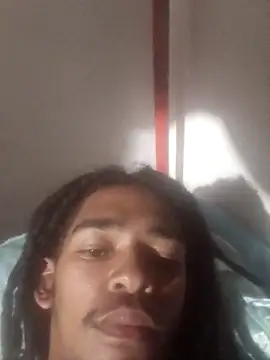 Eezxxx online show from April 2026 08:01:02 PM