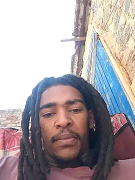 Eezxxx online show from March 2026 01:11:01 PM