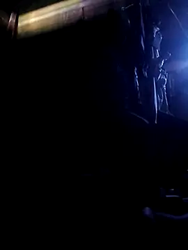 Eezxxx online show from January 2026 04:28:02 AM