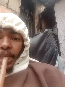 Eezxxx online show from February 2026 05:41:02 AM