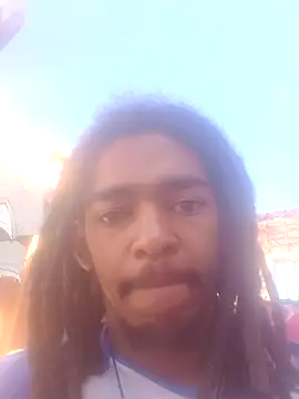 Eezxxx online show from April 2026 09:00:01 AM