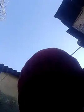 Eezxxx online show from February 2026 05:02:01 AM