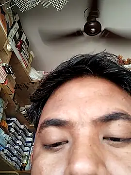 Roy   121 online show from March 2026 04:42:02 AM