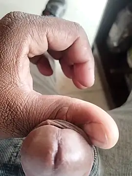 Roy   121 online show from February 2026 04:56:01 AM