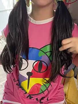 XndSeraphina online show from January 2026 04:38:01 AM