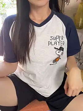 XndSeraphina online show from March 2026 03:43:02 AM