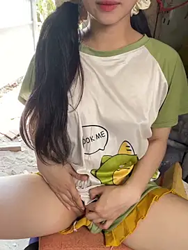 XndSeraphina online show from March 2026 04:39:02 AM