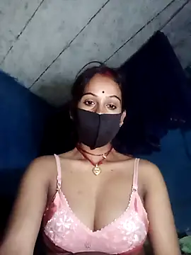 Nandani-758 online show from April 2026 11:00:02 PM