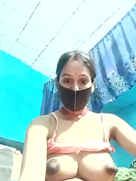 Nandani-758 online show from April 2026 11:10:02 PM